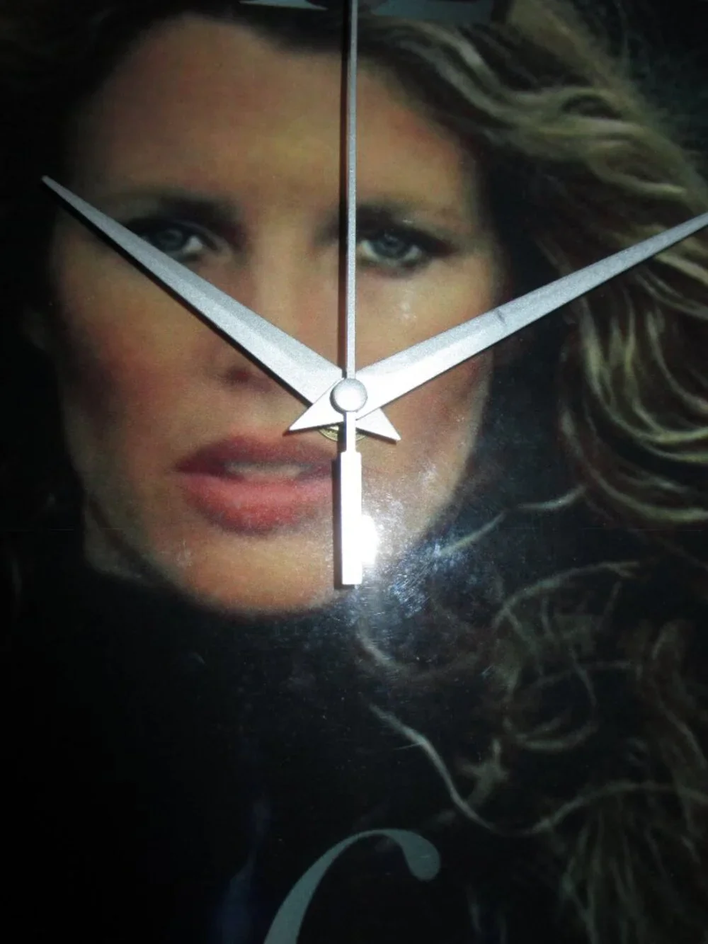Kim Basinger Clock